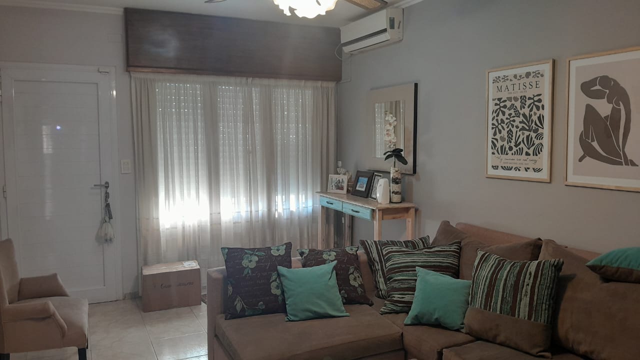 3 dormitorios · baño · living · cocina-comedor · lavadero · quincho y patio - foto 5