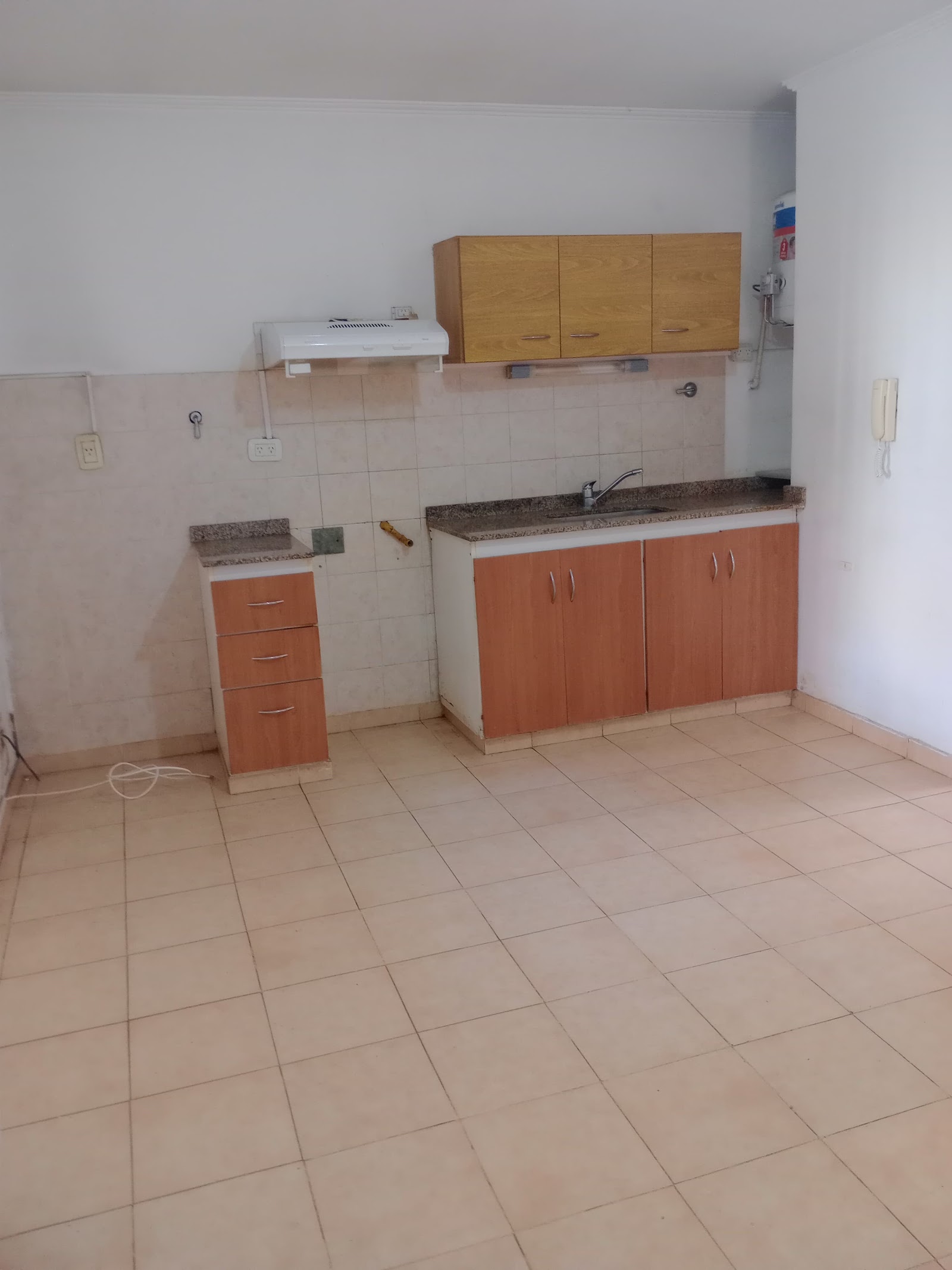 1 dormitorio · cocina-comedor · baño y patio - foto 2