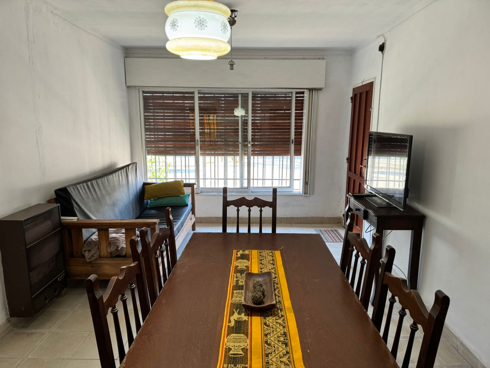 3 dormitorios · baño · cocina · living-comedor · patio · garage y galpón de guardado - foto 2