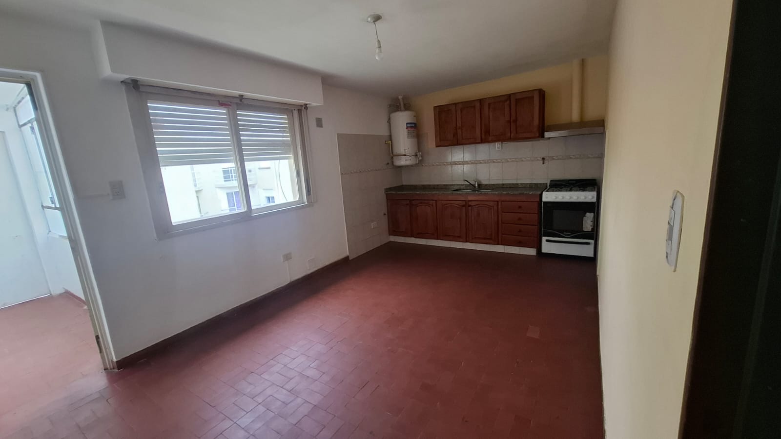 3 dormitorios · baño · cocina-comedor · living · lavadero · balcón amplio - foto 5