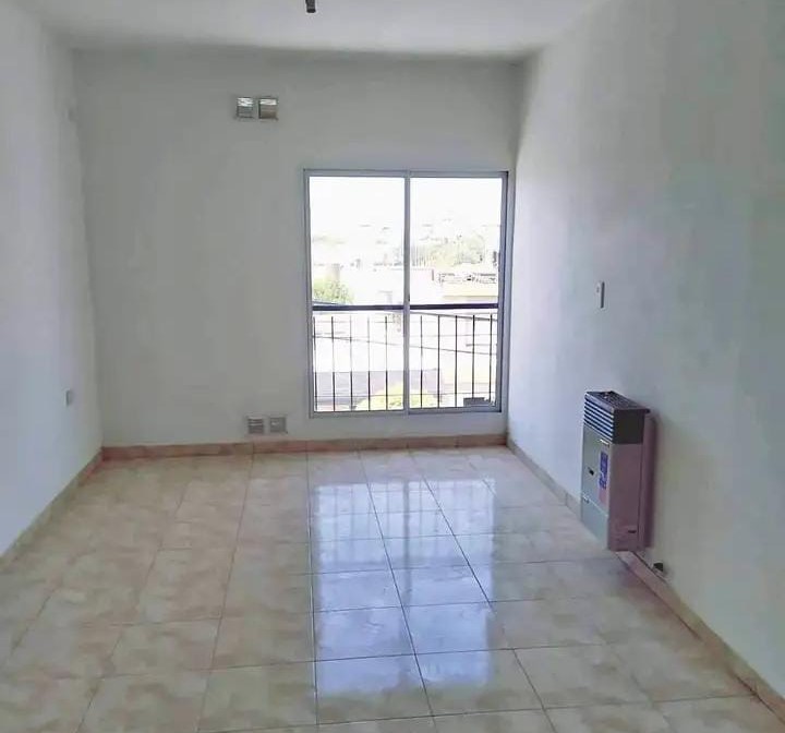 1 dormitorio · baño amplio · cocina-comedor amplio - foto 3
