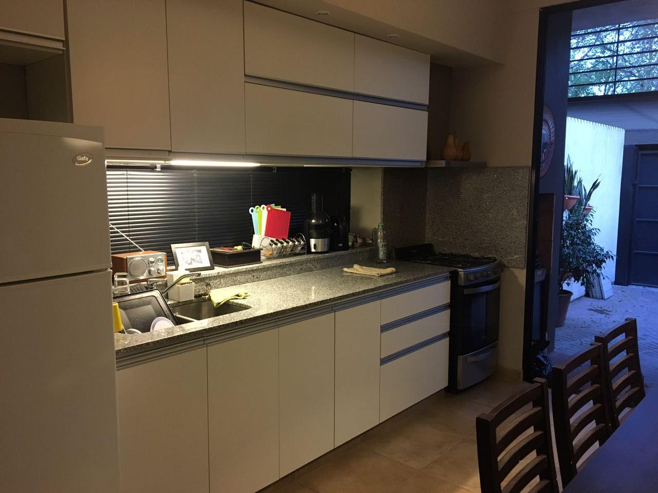 2 dormitorios · baño · ante baño · cocina-comedor-living integrado · lavadero · cochera para 1 auto - foto 3