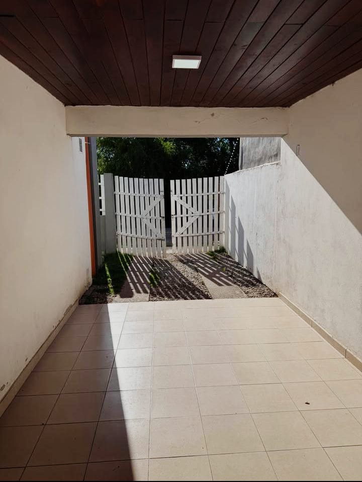 2 dormitorios · Baño · Cocina-Comedor · Pileta · Asador · Cochera - foto 4