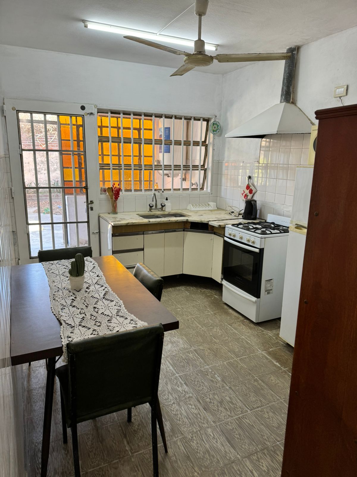 3 dormitorios · baño · cocina · living-comedor · patio · garage y galpón de guardado - foto 4
