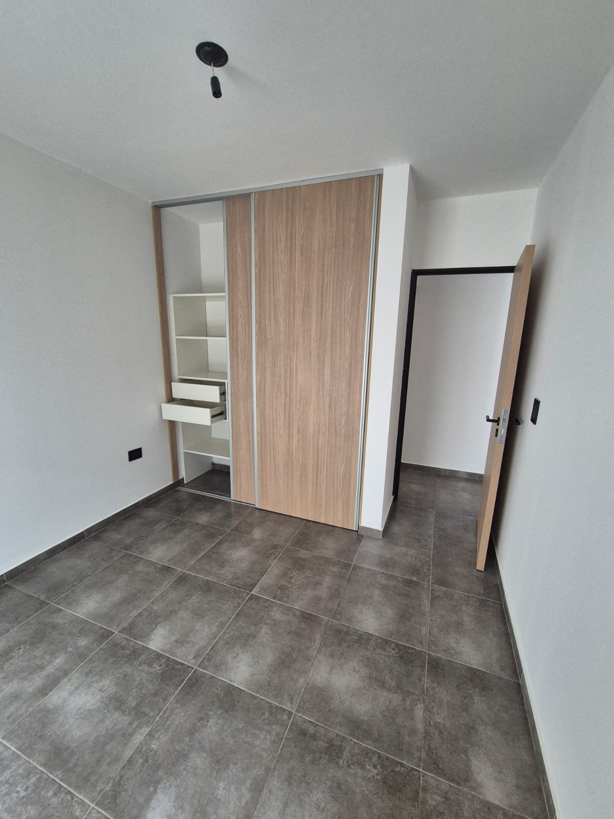 1 habitacion · baño amplio · cocina comedor · Nuevo a estrenar - foto 15