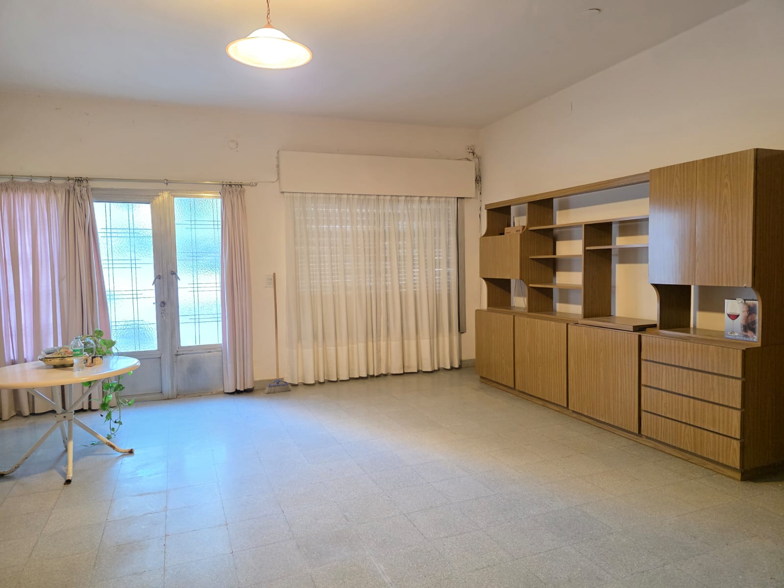 3 habitaciones · 1 baño · Estar/Comedor integrados · Cocina · Lavadero · patio con pieza de guardado · 231m2 terreno - foto 17