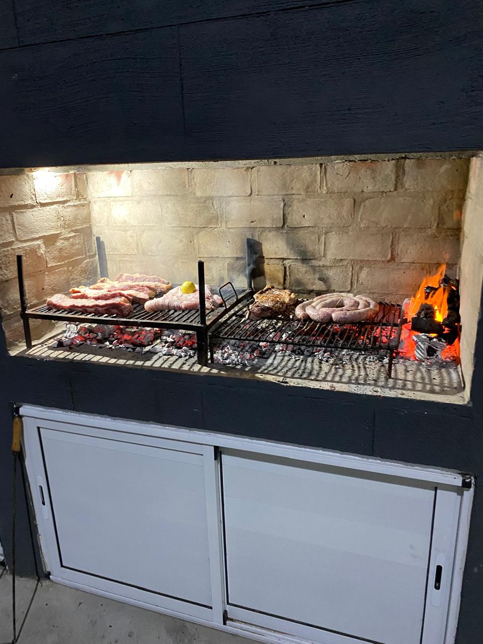 Galpón nuevo · patio seco · baño · asador - foto 2