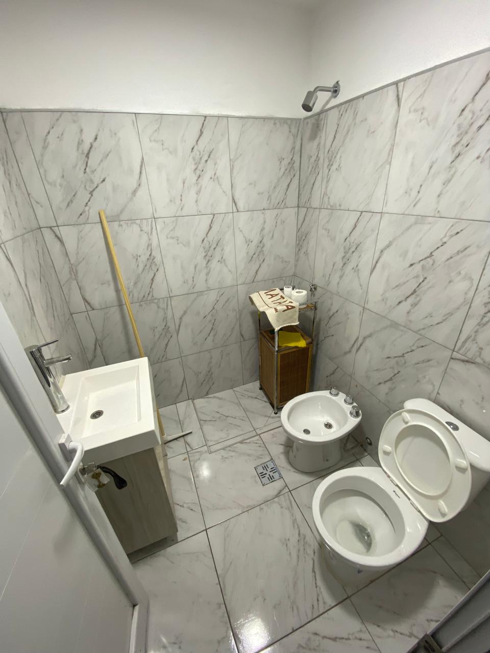 Galpón nuevo · patio seco · baño · asador - foto 7