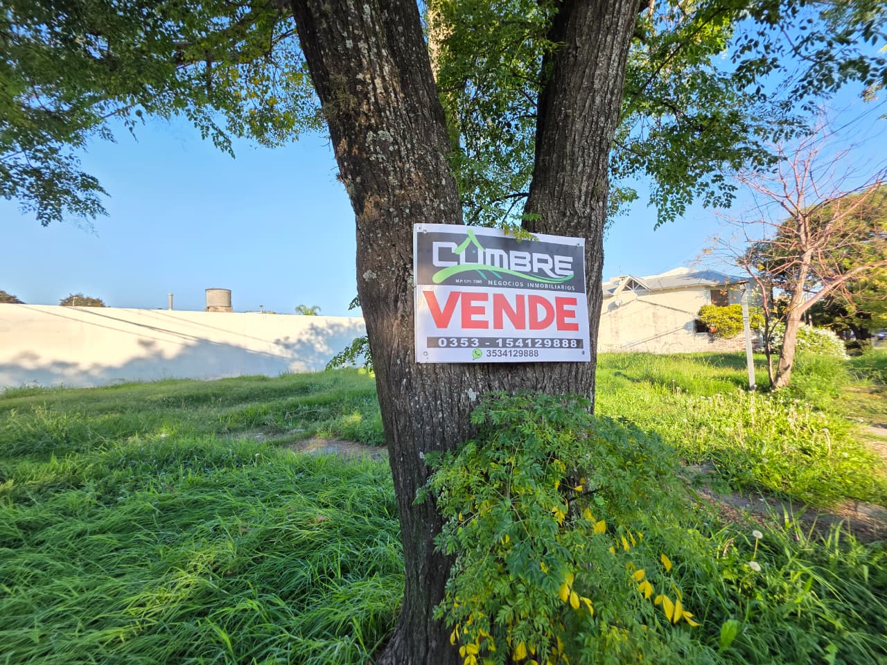 Superficie 560m2 · Terreno en esquina · Excepcional Ubicación - foto 2