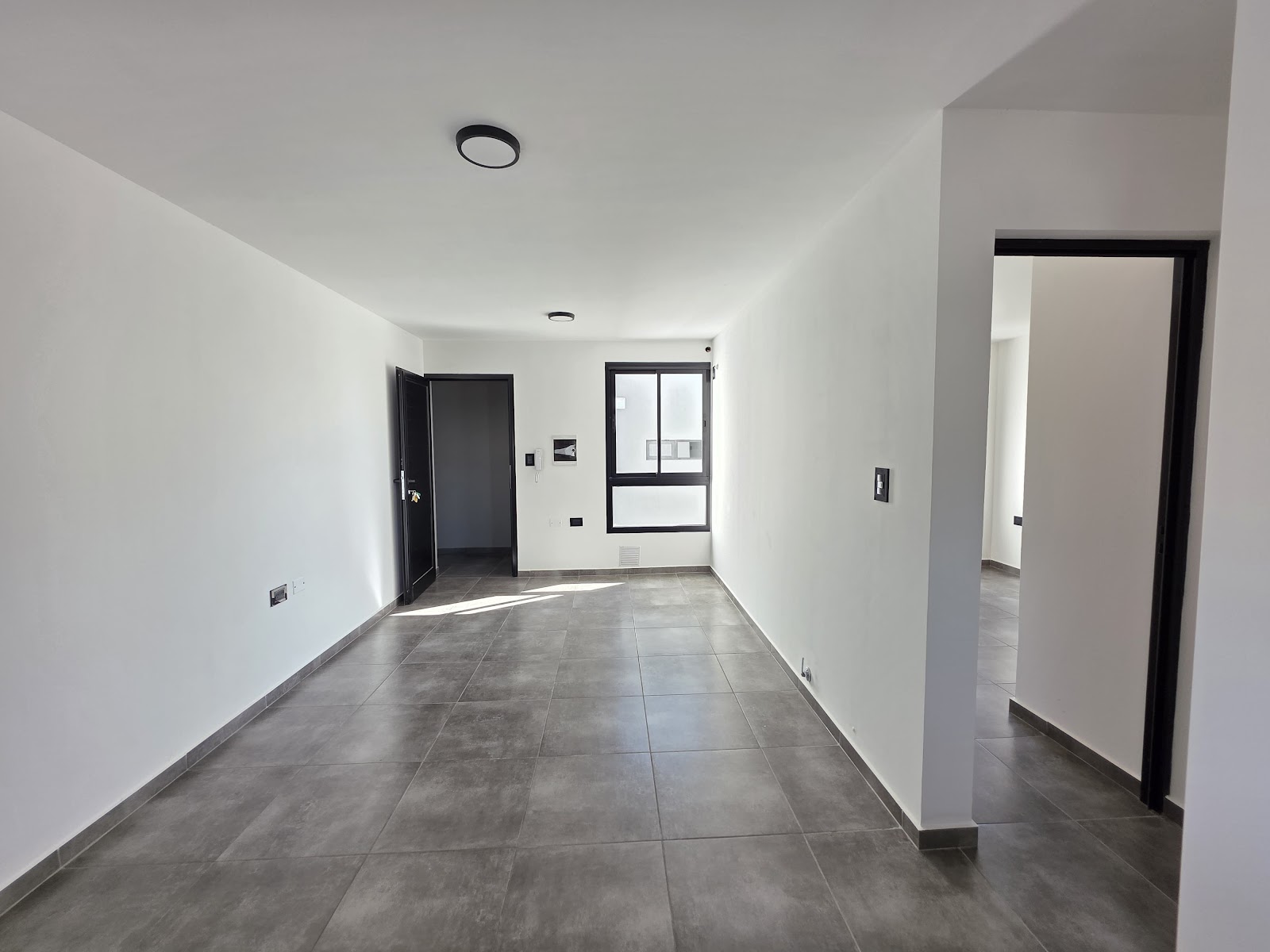 1 habitación · Planta baja · baño amplio · Cocina-estar integrados · 2 patios · terraza accesible y compartida - foto 10