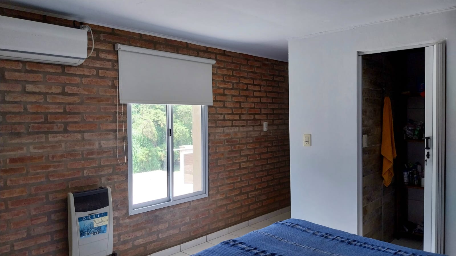 3 dormitorios · 3 baños · Estar · Comedor · Cocina completamente equipada · Galería · Pileta · Parque. Asador · Garare doble · pieza de guardado - foto 11