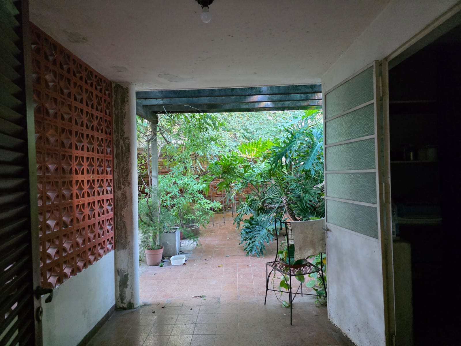 3 habitaciones · 1 baño · Estar/Comedor integrados · Cocina · Lavadero · patio con pieza de guardado · 231m2 terreno - foto 15