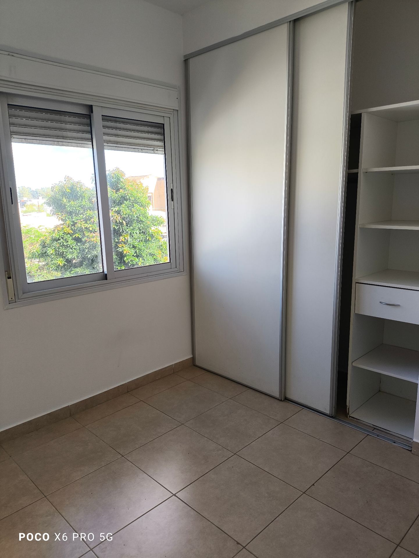 Dpto 1 dorm · Placard completo · baño y ante baño · estar comedor integrado con balcón · 2do piso interno · escritura · desocupado - foto 10