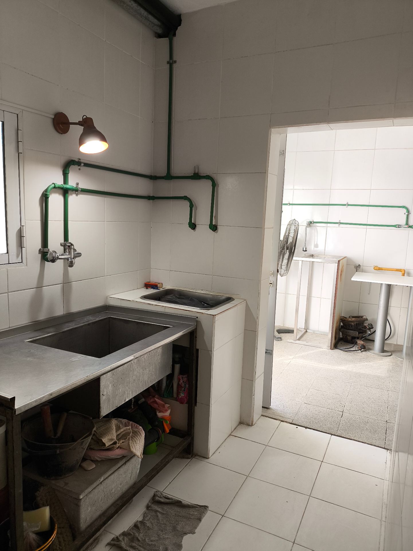 Local comercial · 3 baños · cocina · sector de producción · garaje · dpto 1 dormitorio con terraza - foto 7