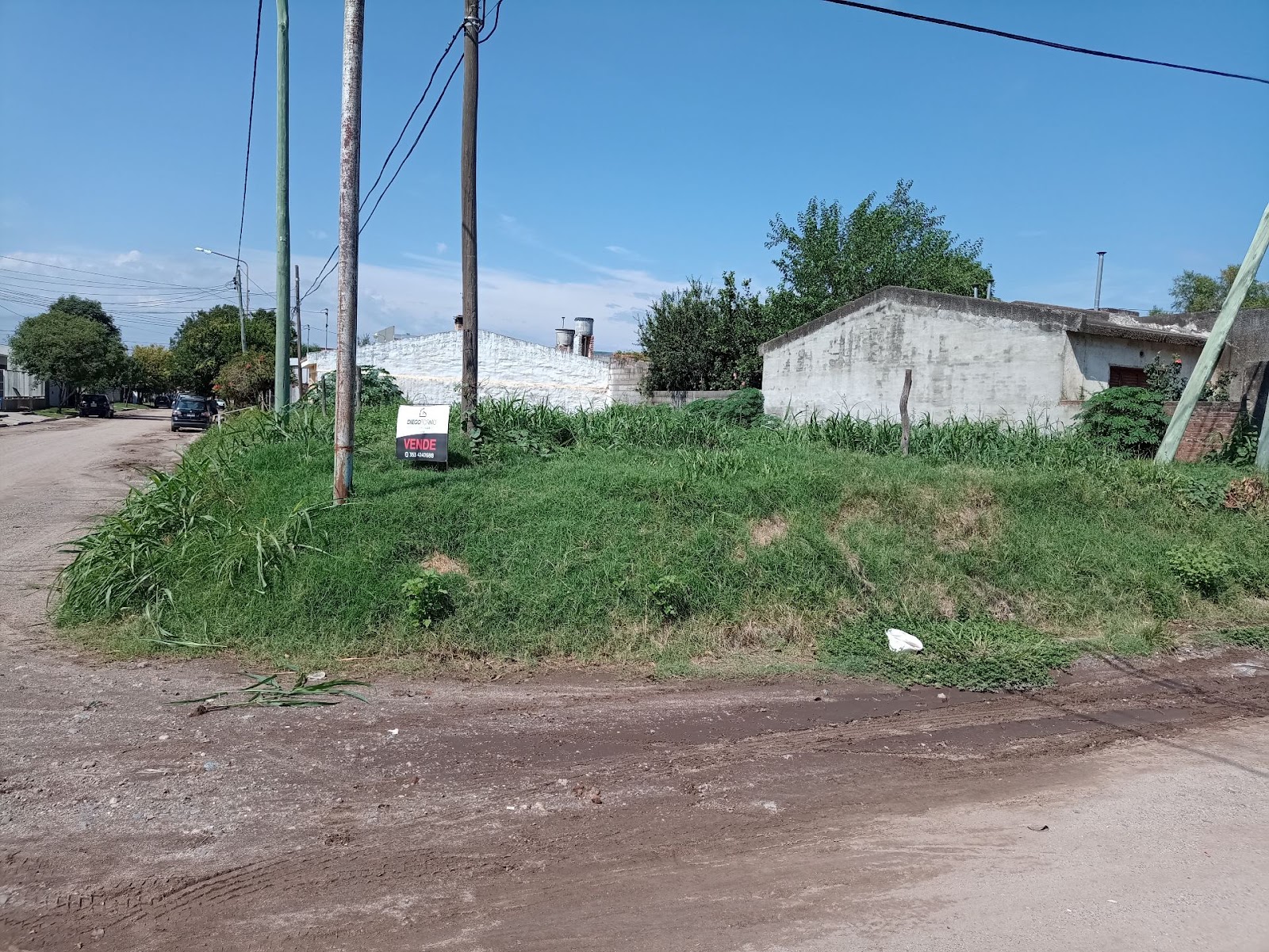 Lote esquina 10x26.50 · escritura - foto 2