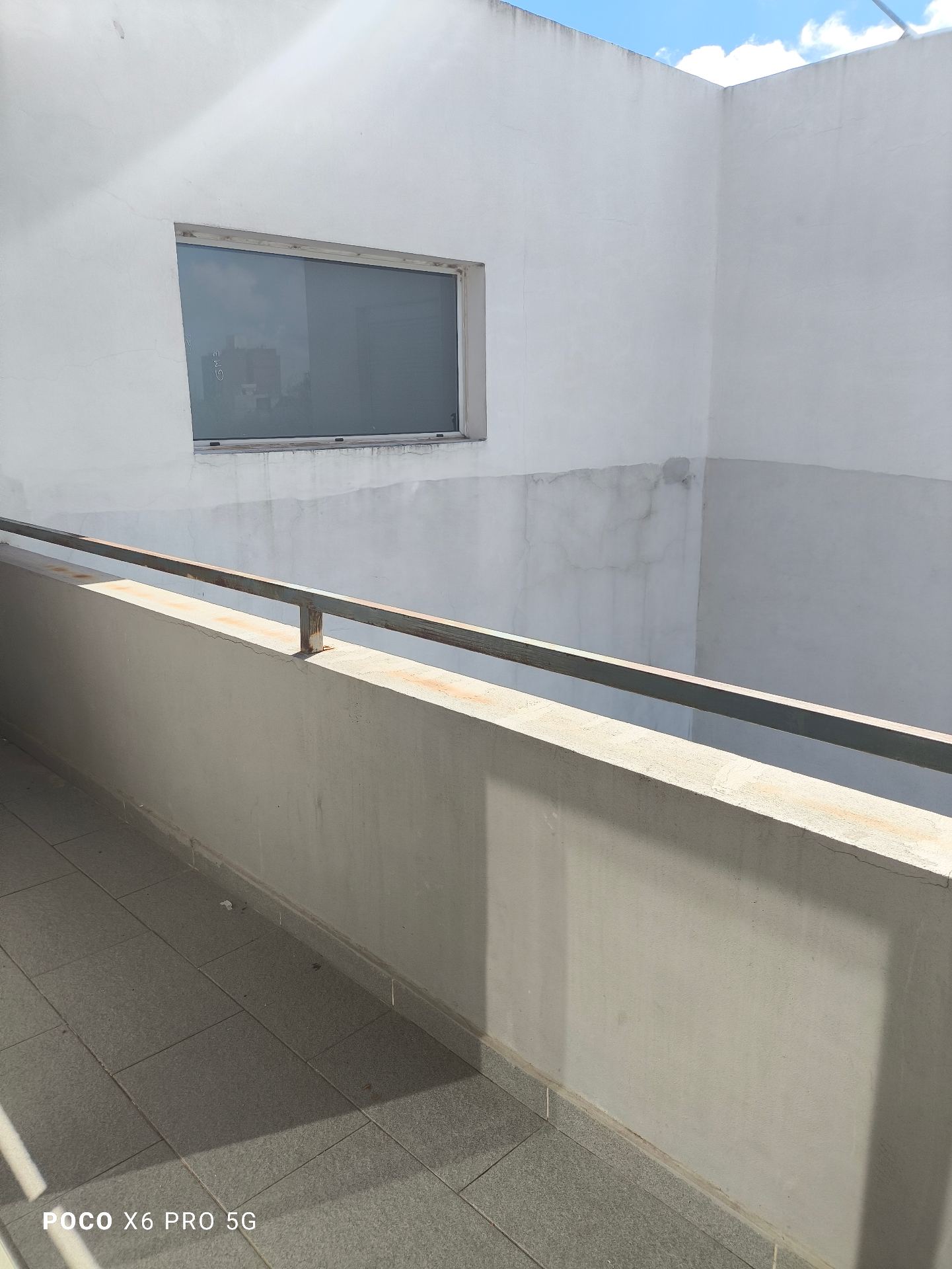 Dpto 1 dorm · Placard completo · baño y ante baño · estar comedor integrado con balcón · 2do piso interno · escritura · desocupado - foto 8