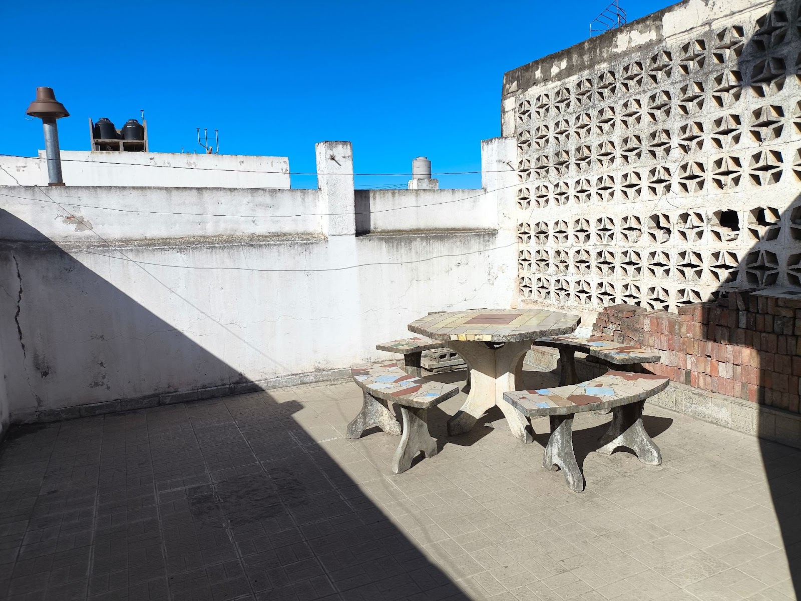 Local comercial · 3 baños · cocina · sector de producción · garaje · dpto 1 dormitorio con terraza - foto 18