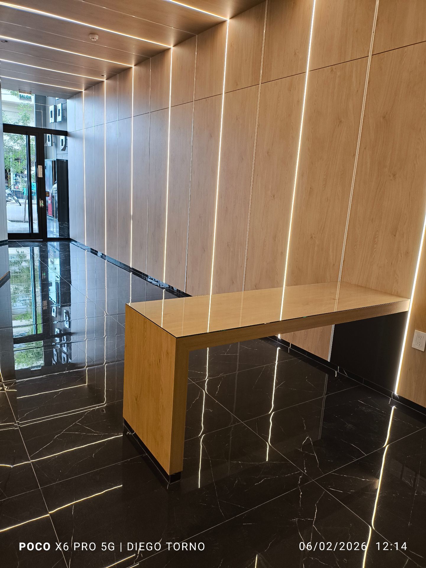 2 dormitorios (ambos con Placard) · cocina · living comedor · balcón · 5to piso · contra frente · escritura en trámite - foto 4