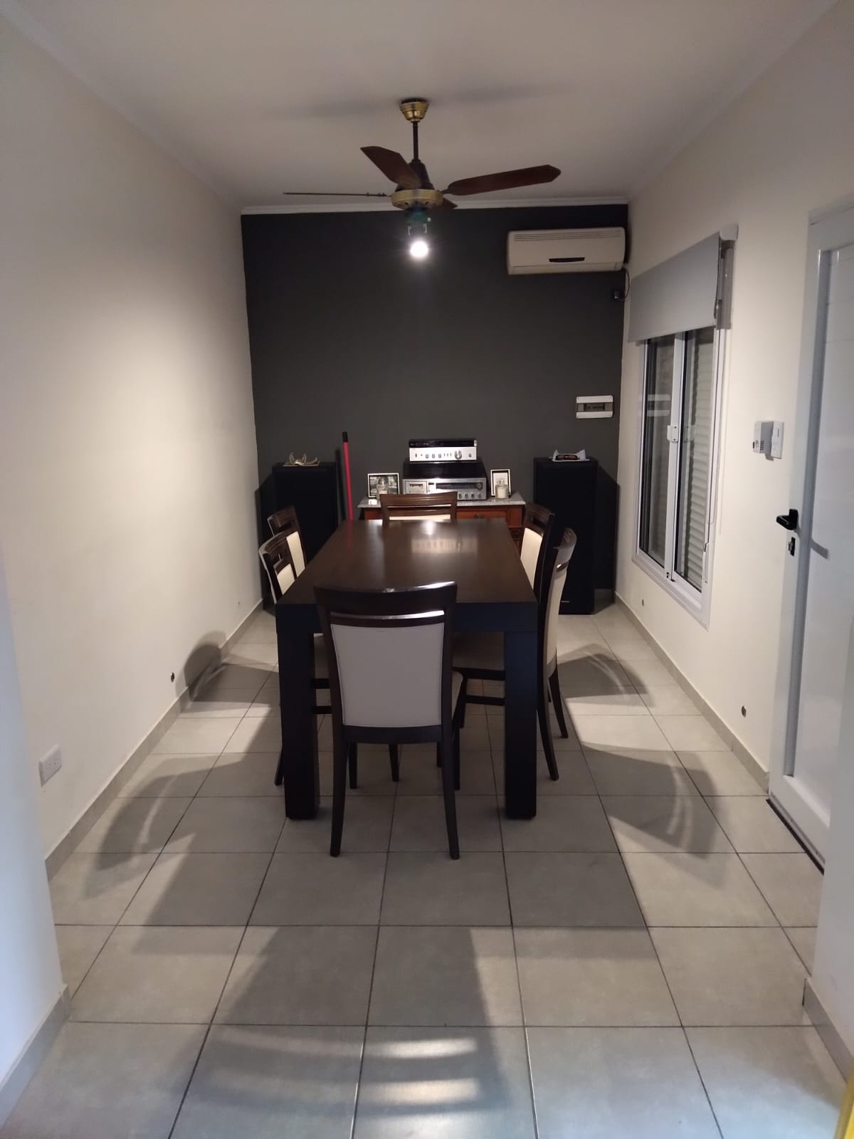 2 dormitorios · cocina · living comedor · 1 baño · garaje · galería con asador · patio mediano · Superf. Cubierta 120m2 aprox lote 220m2 · apta crédito - foto 10