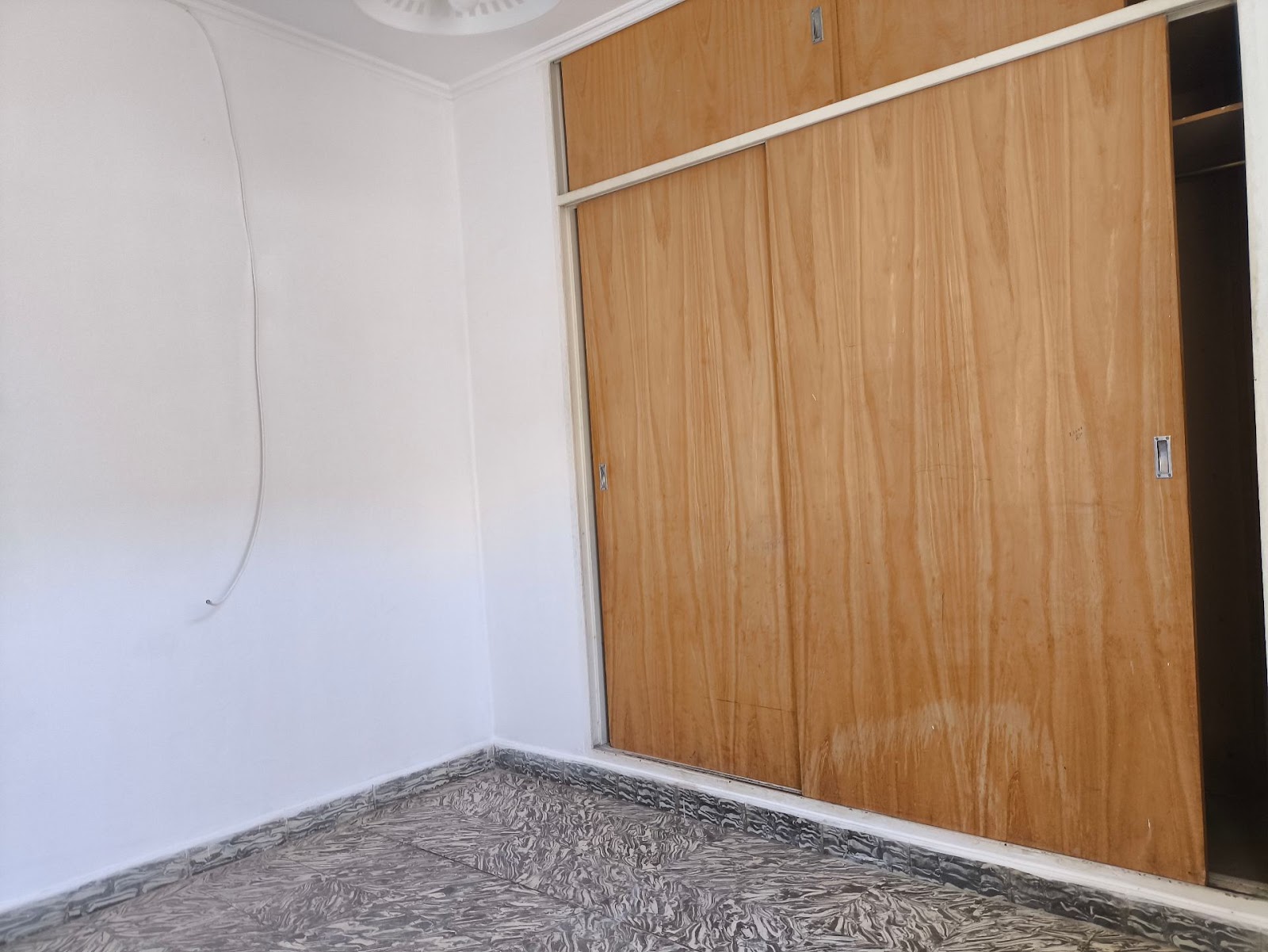 2 dormitorios (1 con Placard) · cocina · comedor · baño · lavadero · patio · escritura - foto 11