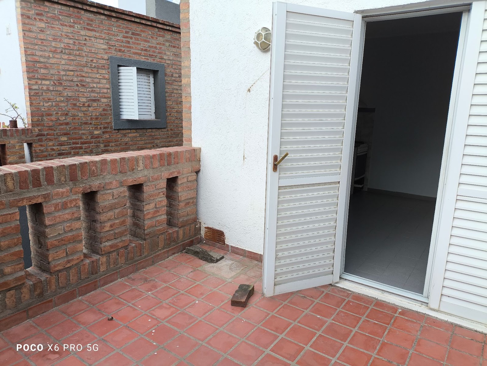 1 dormitorio · cocina comedor · baño · patio terraza · 1 er piso · escritura · desocupado - foto 9
