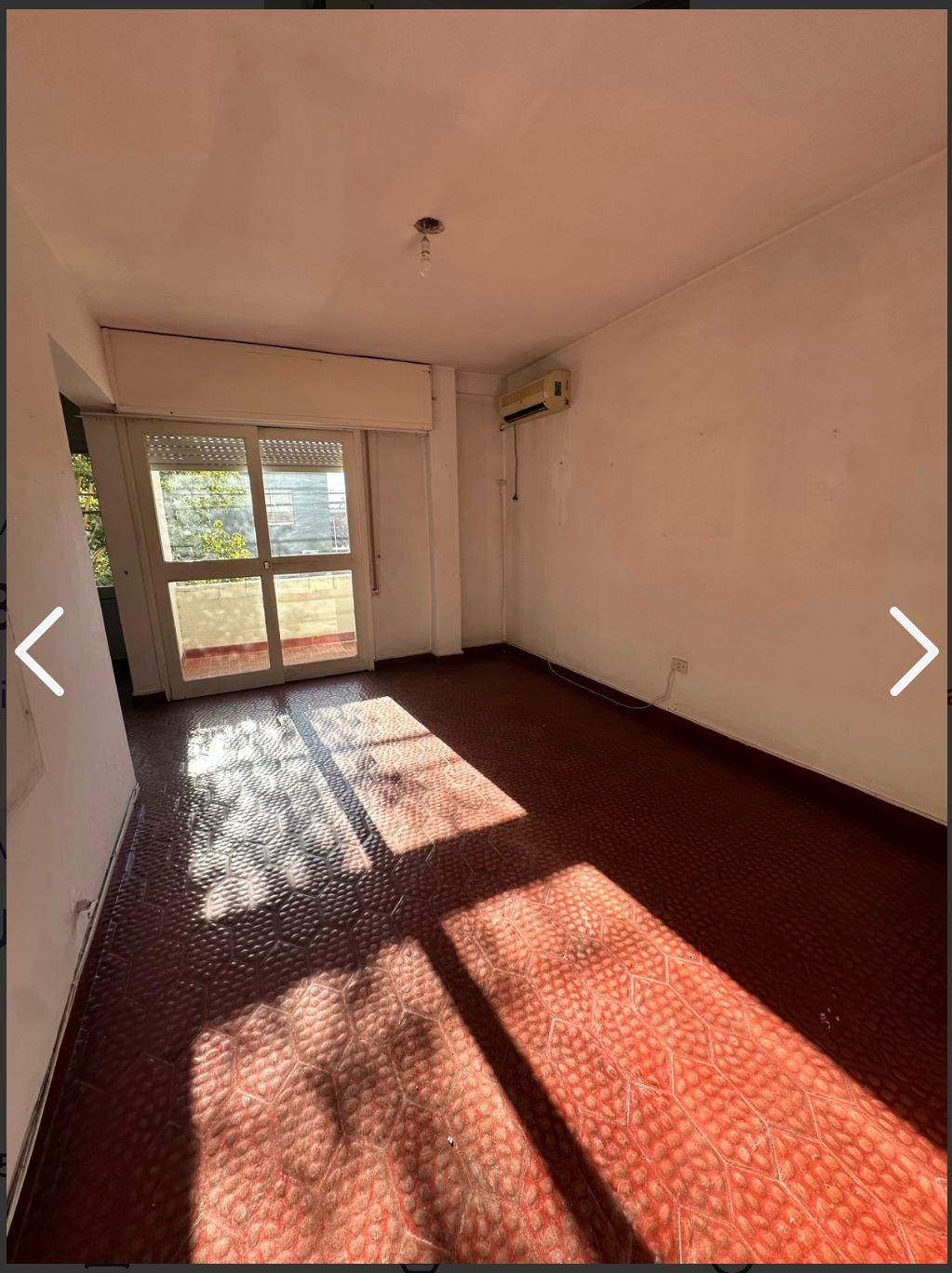 3 dormitorios · 1 baño con ante baño · lavadero cocina · living comedor amplio · balcón al frente · 1 er piso por escalera · 85m2 propios - foto 2