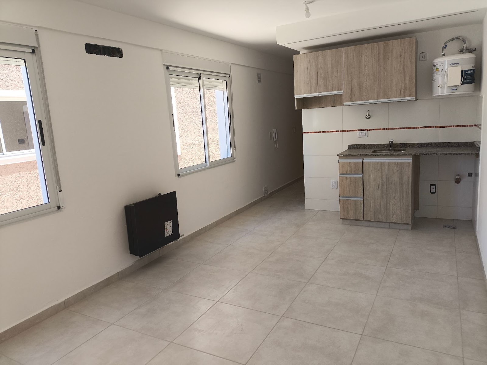 Monoambiente · 2 do piso · interno · equipado con alacena y calefactor · 27m2 · escritura en trámite - foto 3