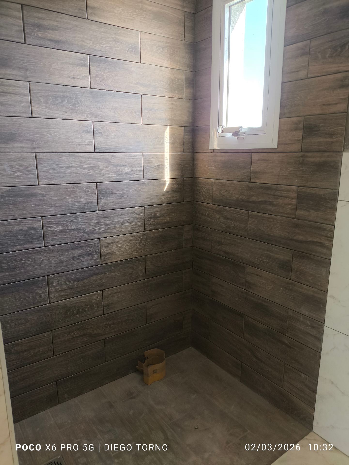 2 dormitorios · 2 baños (principal con ante baño) · cochera doble con portón automático · patio amplio con asador · calefacción central - foto 7