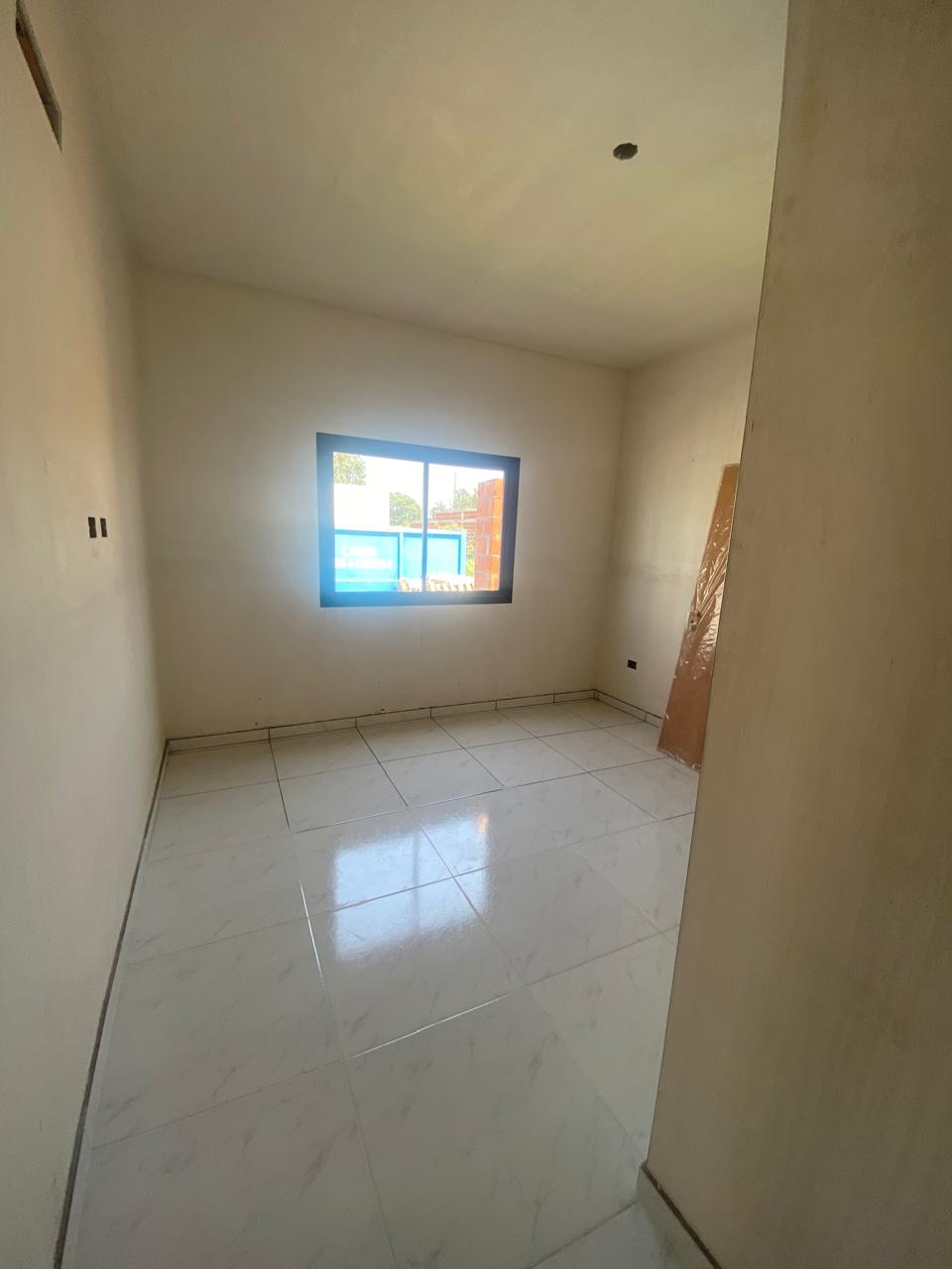 Casa a estrenar · 2 dormitorios · baño · cocina integrada al estar comedor · patio · espacio para cochera doble · escritura · lote 10x20 · superf.cubierta 63m2 - foto 11