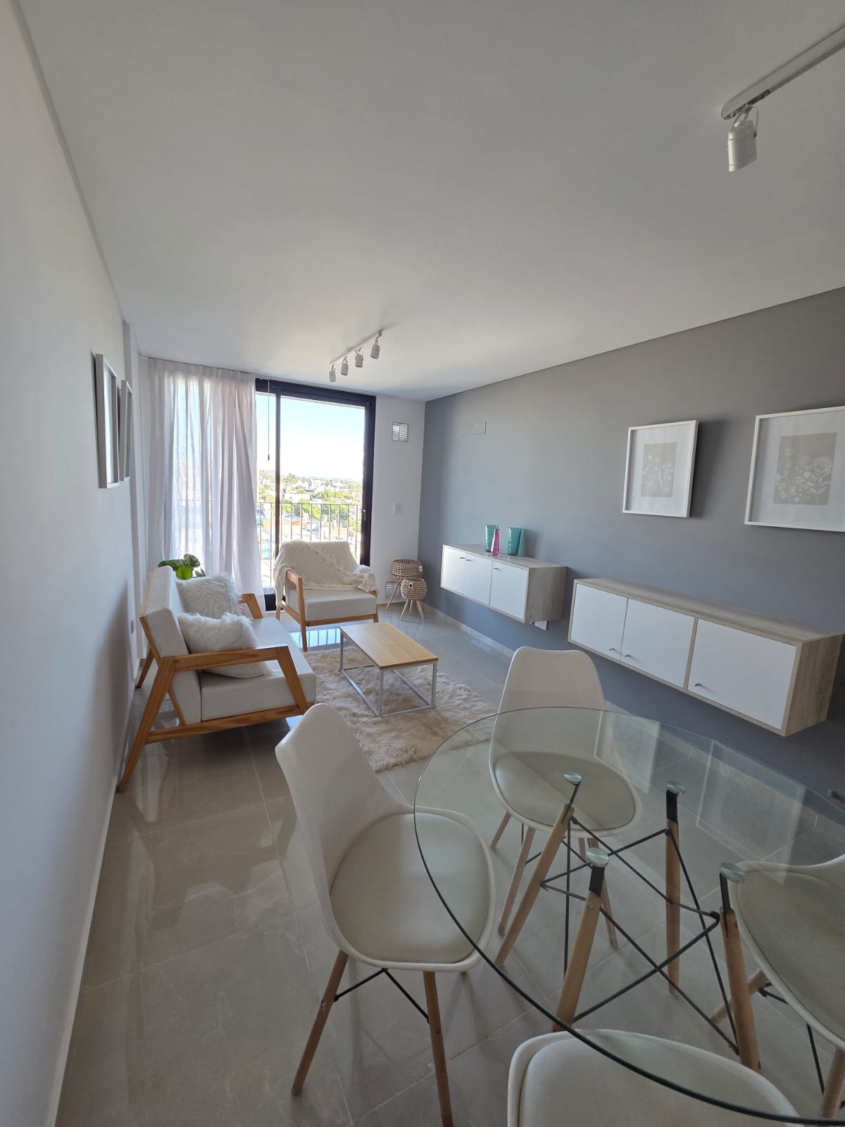 2 dormitorios (ambos con Placard) · cocina · living comedor · balcón · 5to piso · contra frente · escritura en trámite - foto 9