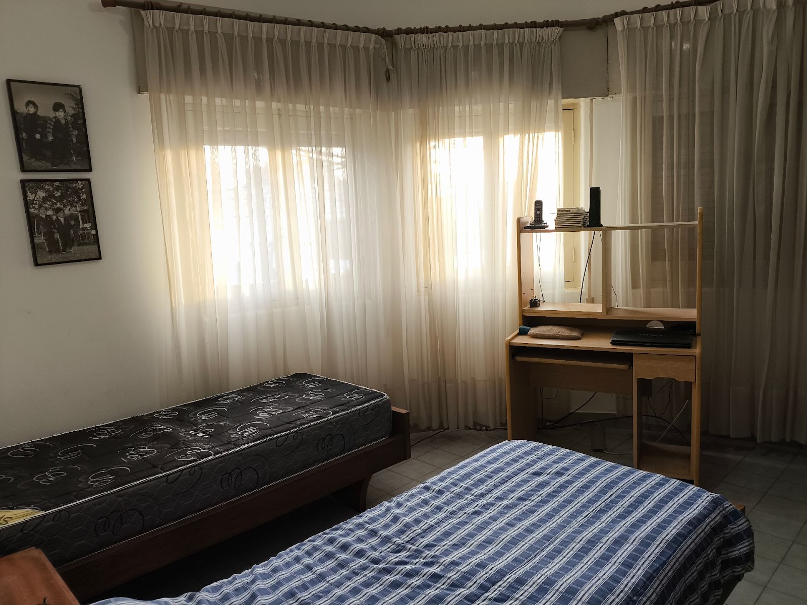 3 dormitorios · 2 baños ( principal con ante baño) · cocina · comedor · living · terraza · garaje (hoy local comercial) - foto 8