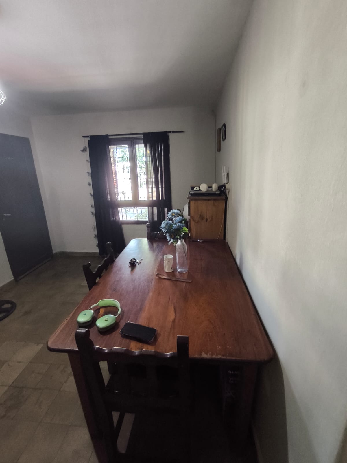 2 dormitorios · cocina comedor · living · baño · garaje y patio - foto 6