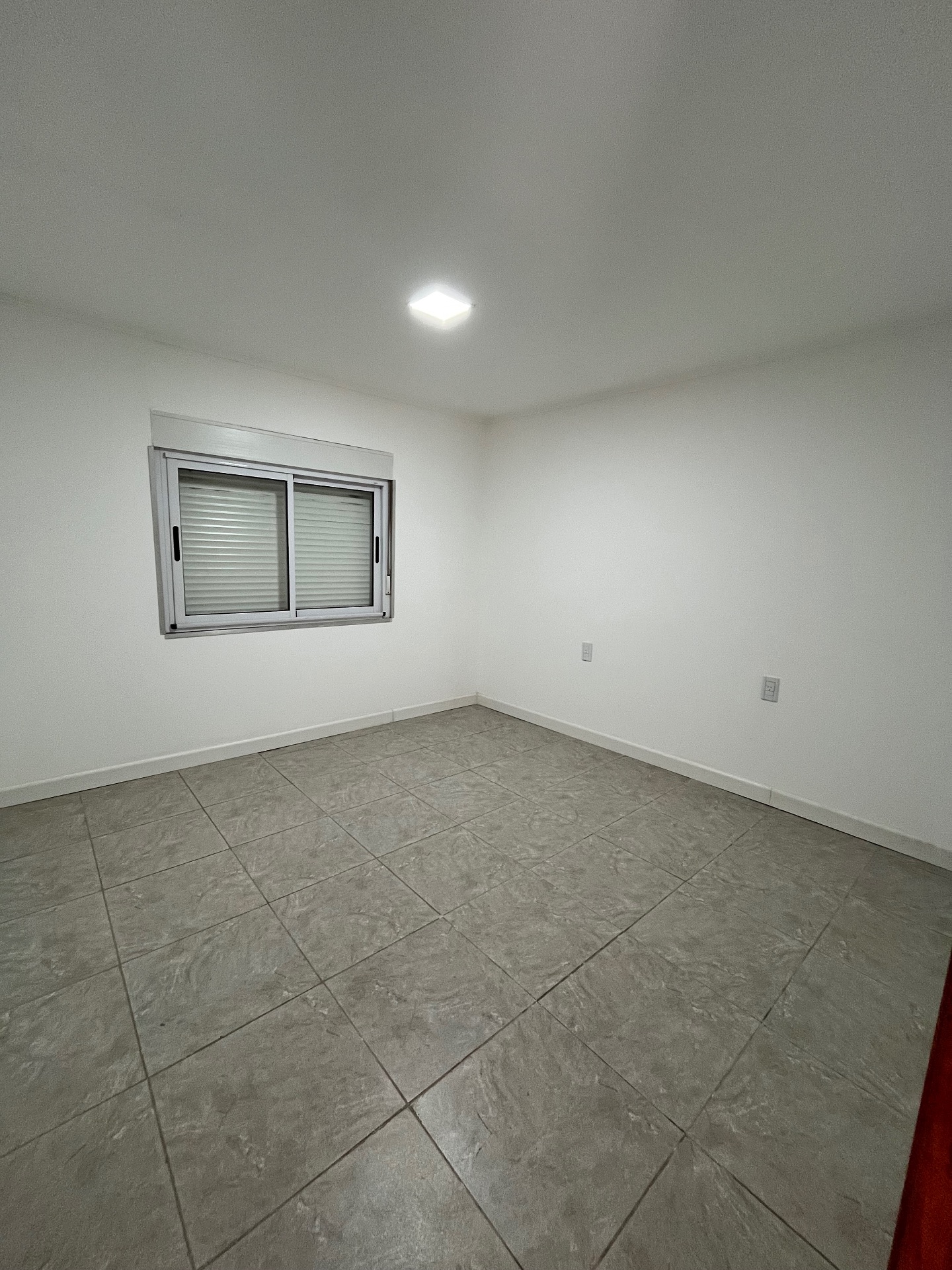 2 habitaciones · cocina - comedor · baño · Garage para dos vehículos y patio - foto 5