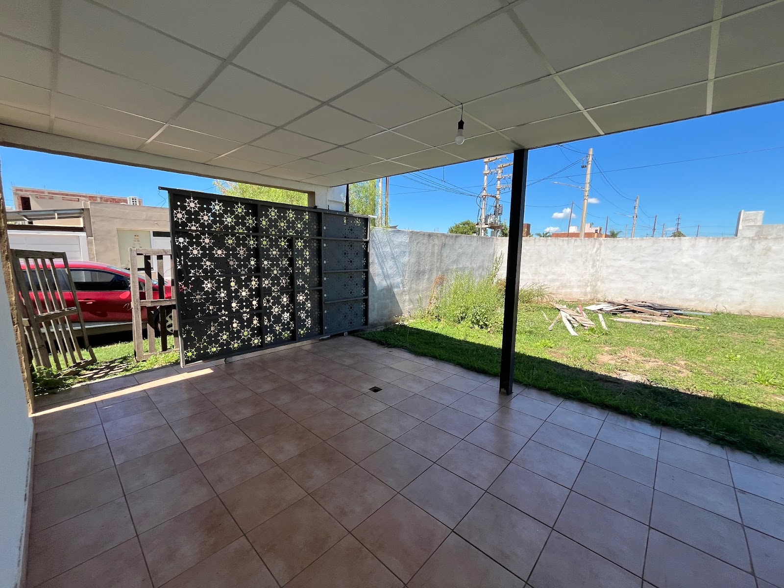 2 · habitaciones · 1 baño · cocina/ comedor · galería · cochera y patio - foto 4