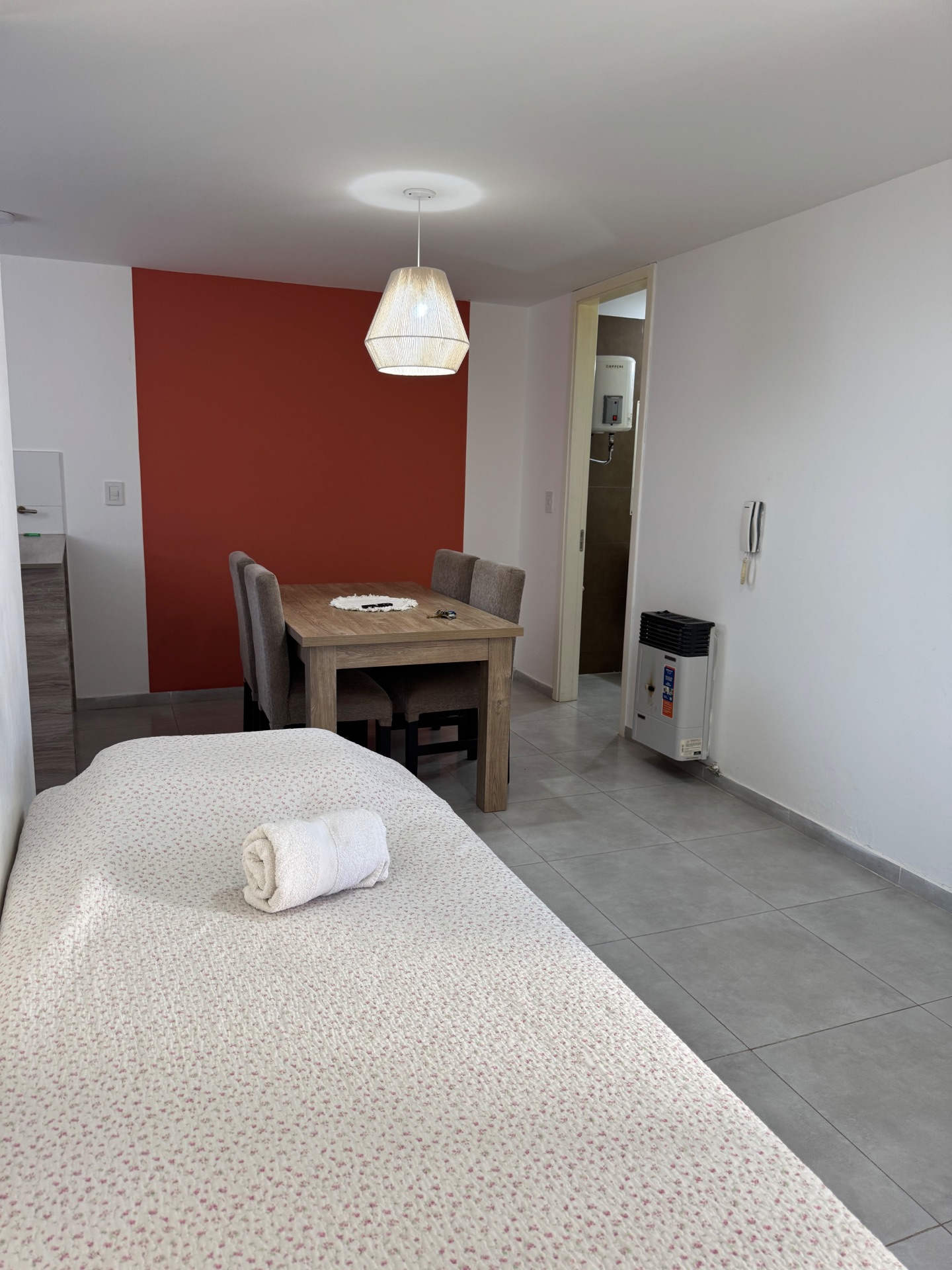 1 habitacion · living · cocina · baño · balcón - foto 15