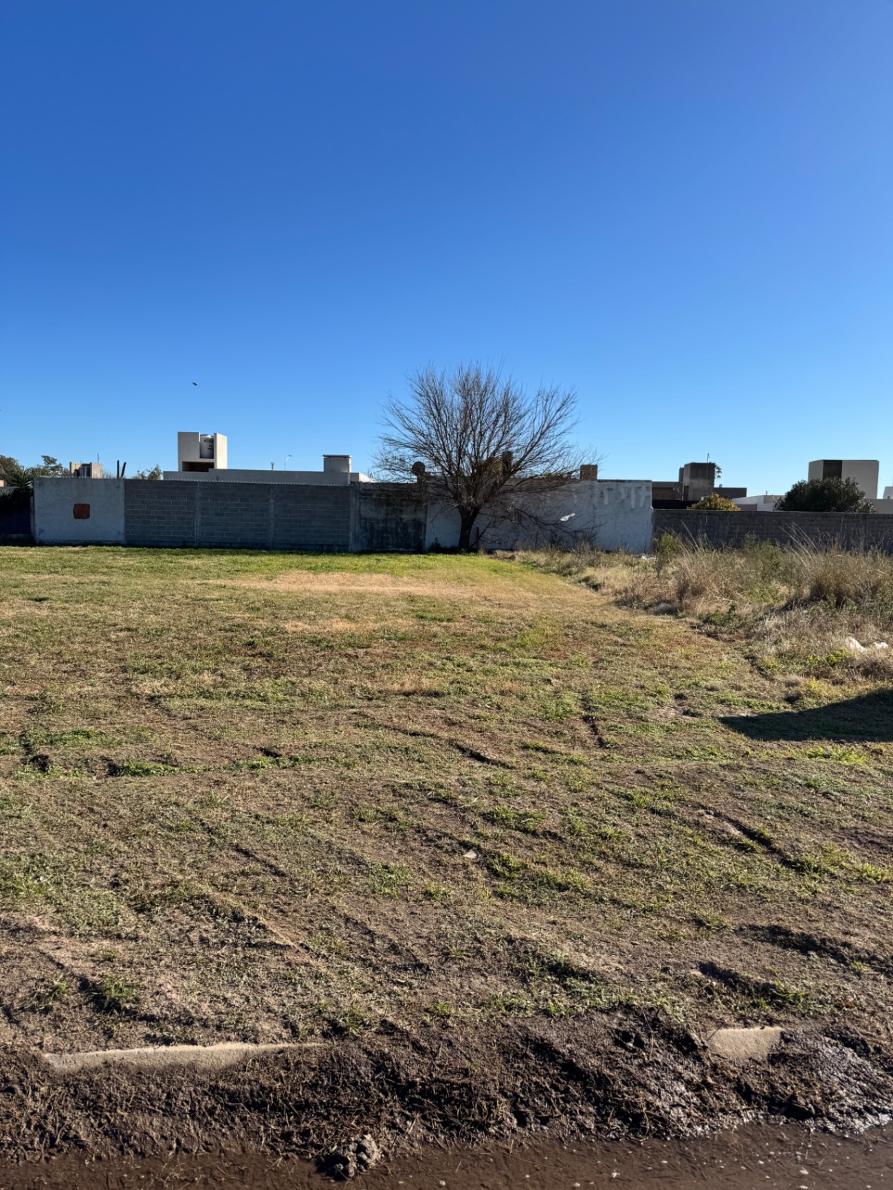 Terreno de 360 m2 en barrio NATALINA - foto 2