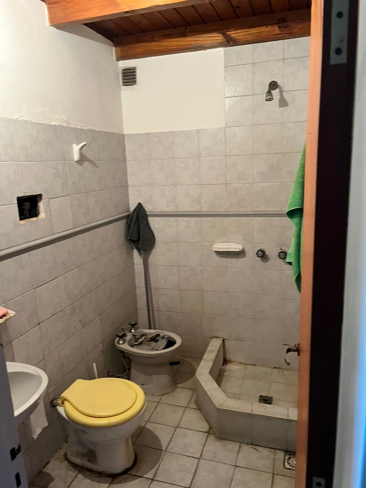 2 habitaciones · living · cocina · comedor · baño · 10 cocheras - foto 5