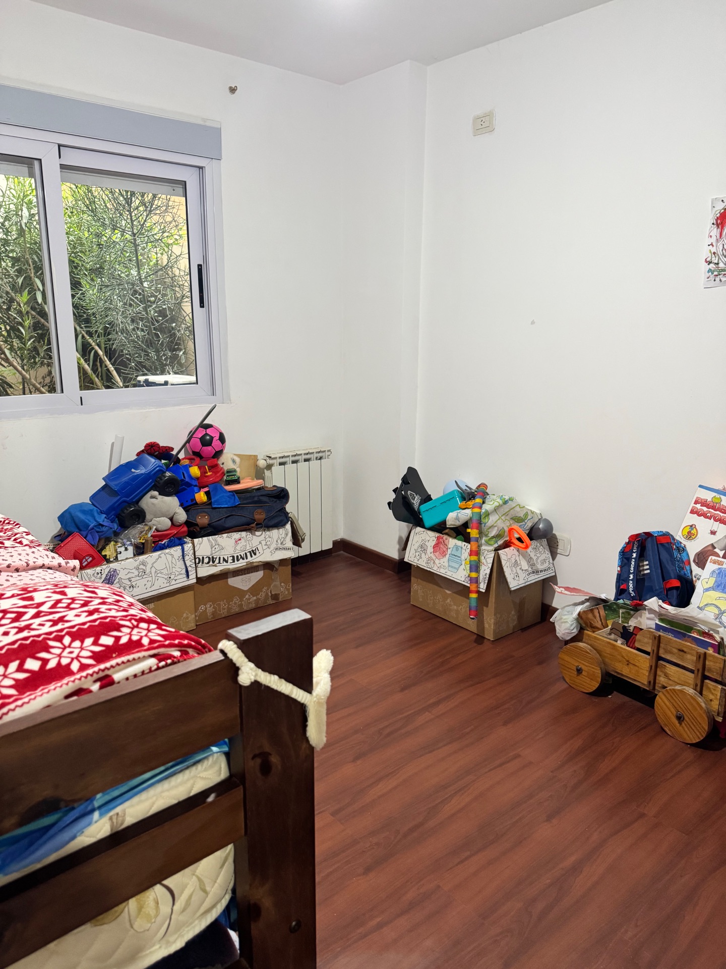 2 habitaciones · patio de luz · baño · cocina · comedor · pileta · quincho - foto 9
