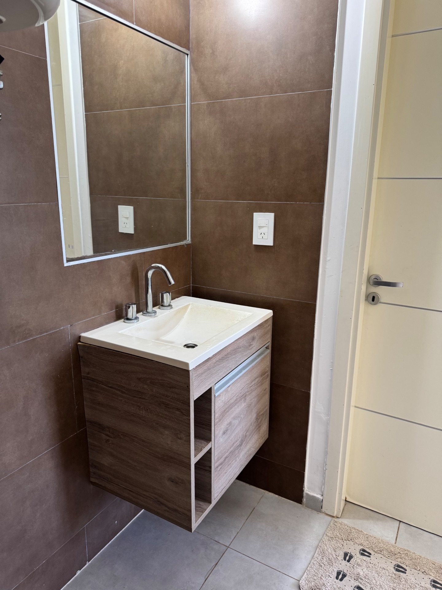 1 habitacion · living · cocina · baño · balcón - foto 14
