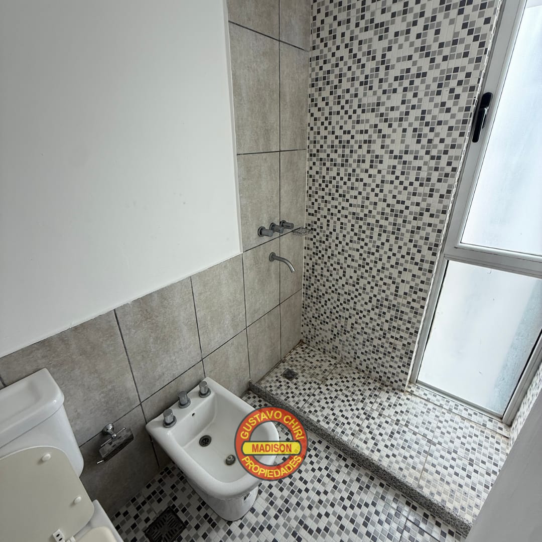 1 Dormitorio · Cocina · Estar-Comedor · Ante Baño · Baño · Balcón Amplio - foto 5