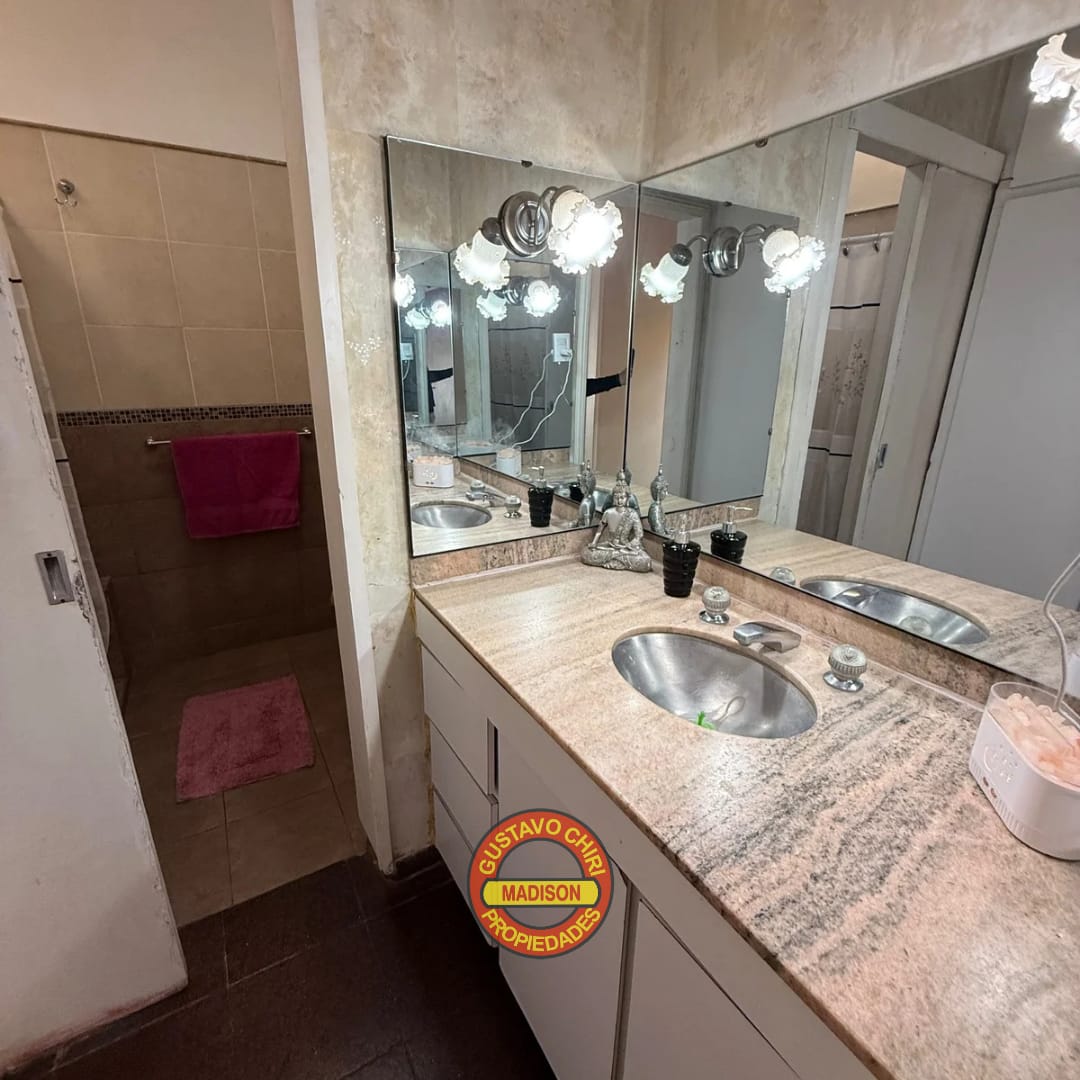 3 Dormitorios · 2 Baños · Cocina · Estar Comedor Amplio · Lavadero · Cochera · Patio - foto 10