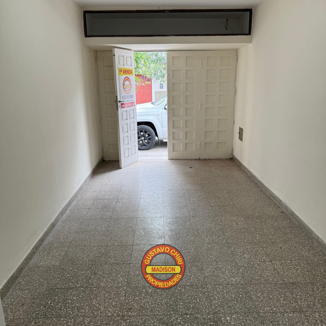 3 Dormitorios · 2 Baños · Cocina · Estar-Comedor · Cochera Para 1 Auto · Patio De Luz · Lavadero · Patio (Con Asador) · Terraza. - foto 5
