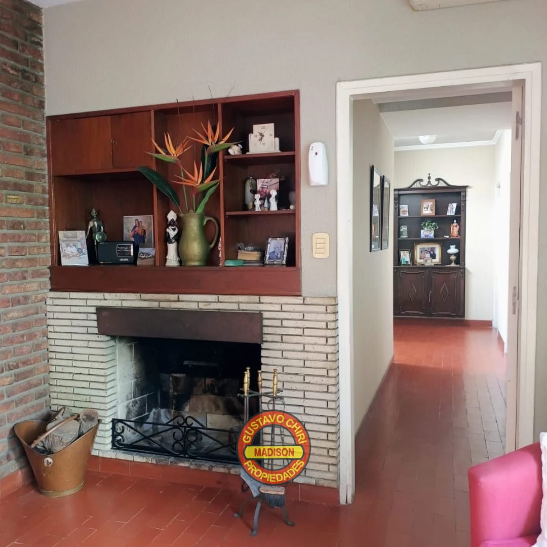 3 Dormitorios · 3 Baños · 2 Antebaños · Cocina · Hall De Ingreso · Cochera (Amplia) · Living-Comedor · Patio · Asador · Lavadero · Oficina - foto 5