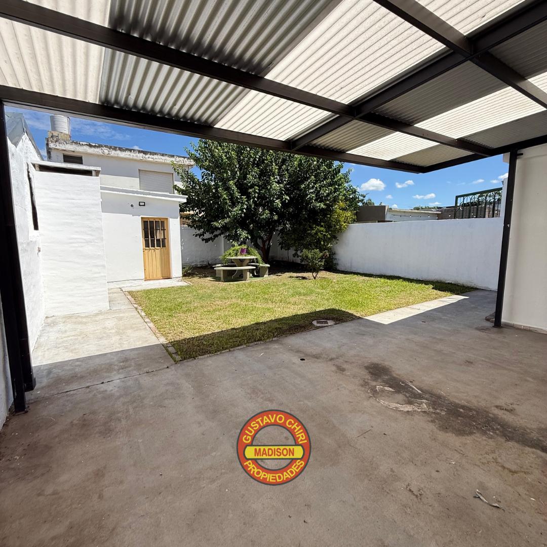 2 Dormitorios · Baño · Hall De Ingreso · Cocina-Comedor · Cochera · Pieza De Guardado · Patio (Con Asador) · Depósito - foto 10