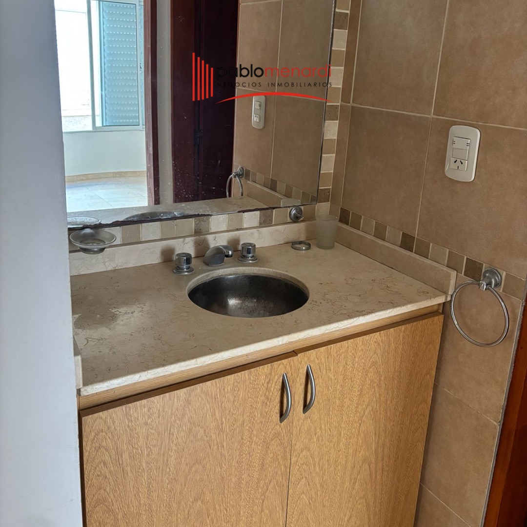 2 dormitorios · patio · cochera - foto 7