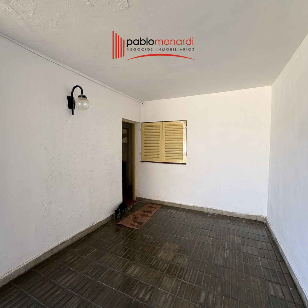 3 dormitorios · patio · cochera - foto 3