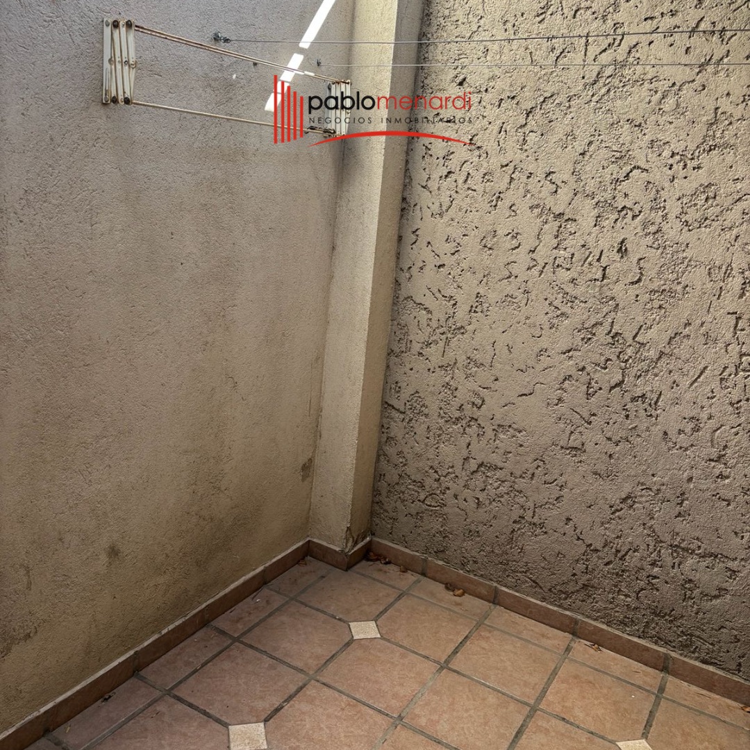 2 dormitorios · patio · cochera - foto 4