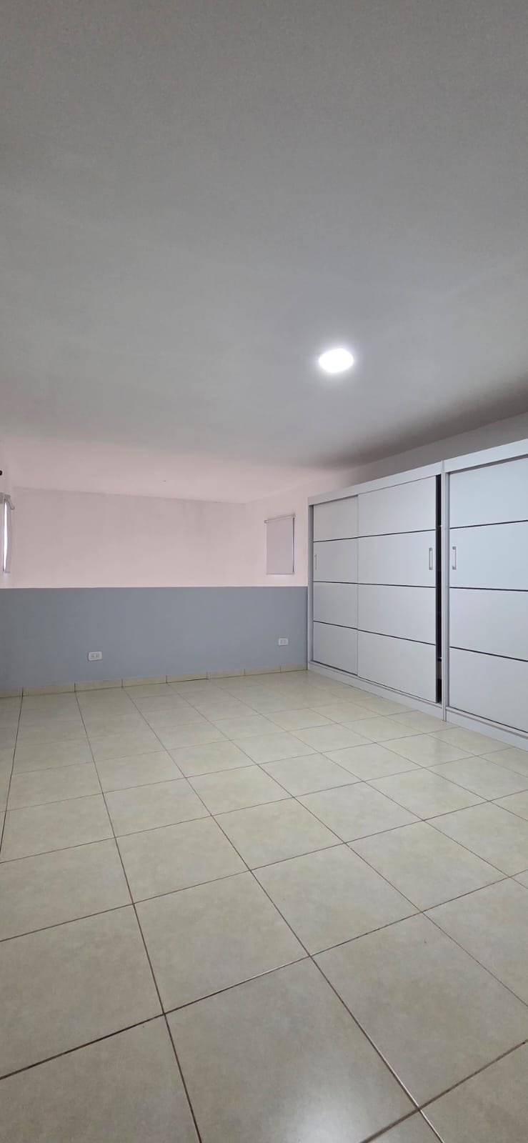2 Habitaciones · Terreno 300m2 · Sup. Construida 130m2 - foto 5