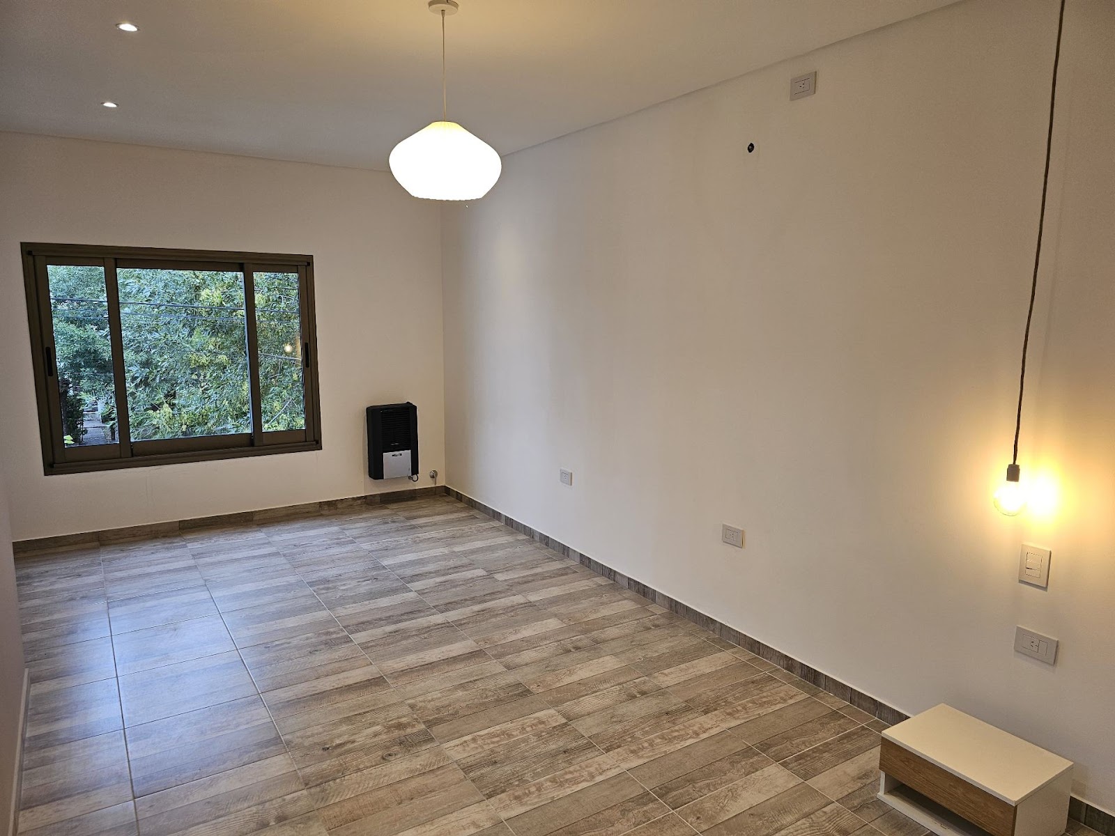 3 Habitaciones · Terreno 242m2 · Construccion 239m2 - foto 4