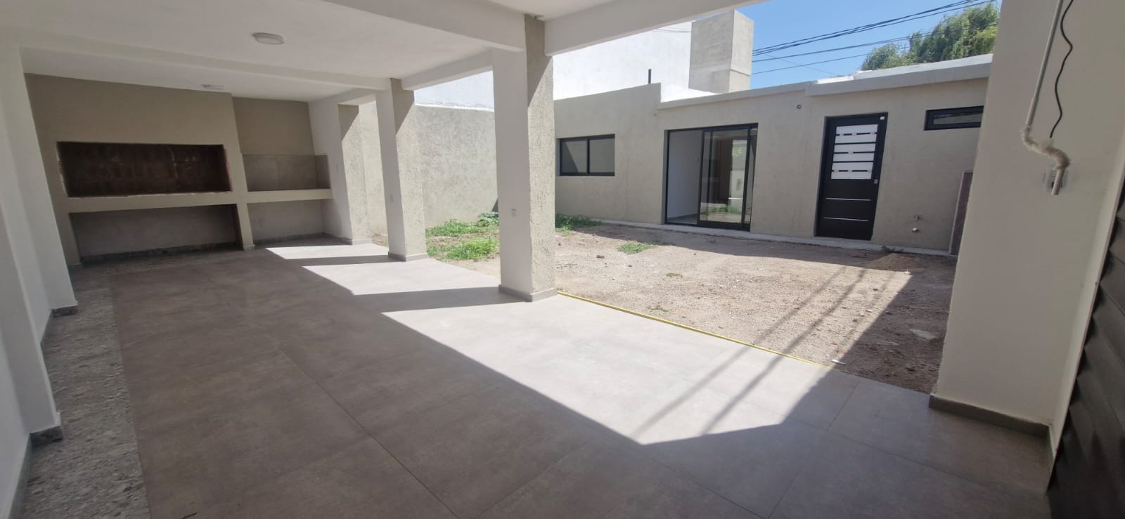 Sup. Terreno 220m2 · Sup. Contruida 147ms - foto 9